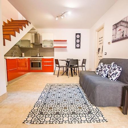 Apartamento La Casa Di Lu Trieste Exterior foto